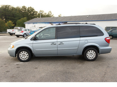 chrysler town and country 2005 lt  blue van lx gasoline 6 cylinders front wheel drive automatic 77388
