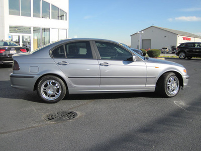 bmw 3 series 2003 gray sedan 325i gasoline 6 cylinders rear wheel drive automatic 46410