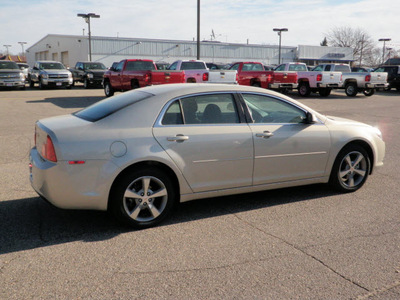 chevrolet malibu 2011 gold sedan lt flex fuel 4 cylinders front wheel drive automatic 55318