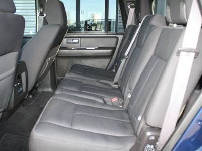 ford expedition 2008 dk  blue suv xlt gasoline 8 cylinders 4 wheel drive automatic with overdrive 07735