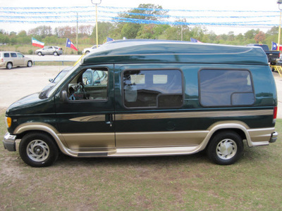 ford e150 2000 green gold van v8 automatic 77379