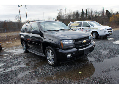 chevrolet trailblazer 2007 black suv lt gasoline 6 cylinders 4 wheel drive automatic with overdrive 08902