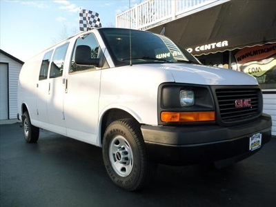 gmc savana cargo 2007 white 2500 gasoline 8 cylinders rear wheel drive automatic 45005