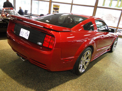 ford mustang 2005 redfire metallic coupe saleen s281 supercharged gasoline 8 cylinders rear wheel drive 6 speed manual 98032