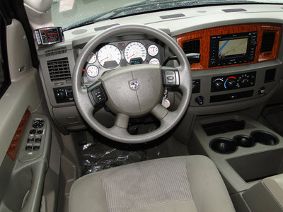 dodge ram pickup 2500 2006 black slt gasoline 8 cylinders 4 wheel drive automatic 98371