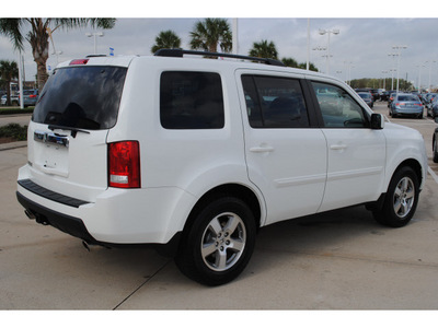honda pilot 2010 white suv ex gasoline 6 cylinders front wheel drive automatic with overdrive 77065