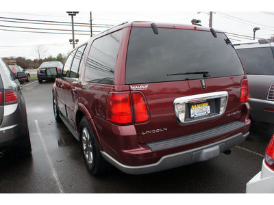 lincoln navigator 2004 red suv luxury gasoline 8 cylinders 4 wheel drive automatic with overdrive 08902