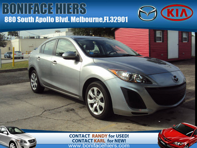 mazda mazda3 2010 gray sedan gasoline 4 cylinders front wheel drive automatic 32901