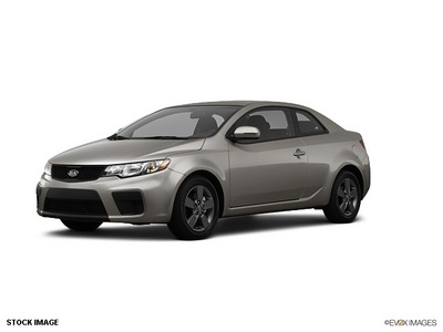 kia forte koup 2012 lt  gray coupe gasoline 4 cylinders front wheel drive not specified 44060