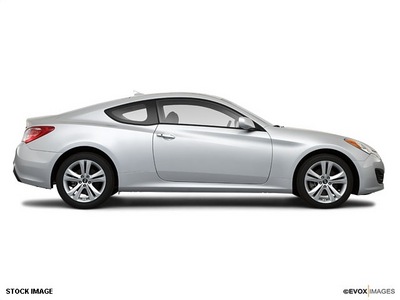hyundai genesis coupe 2010 coupe gasoline 4 cylinders rear wheel drive not specified 33021