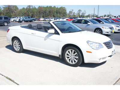 chrysler sebring 2010 white touring flex fuel 6 cylinders front wheel drive automatic 77037