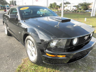 ford mustang 2007 black gt premium gasoline 8 cylinders rear wheel drive automatic 34474
