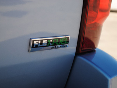 chevrolet suburban 2011 blue suv ltz flex fuel 8 cylinders 4 wheel drive automatic 76087