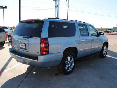 chevrolet suburban 2011 blue suv ltz flex fuel 8 cylinders 4 wheel drive automatic 76087