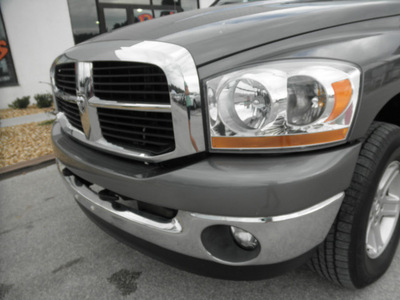 dodge ram pickup 1500 2006 grey grey gasoline 8 cylinders 4 wheel drive automatic 34731