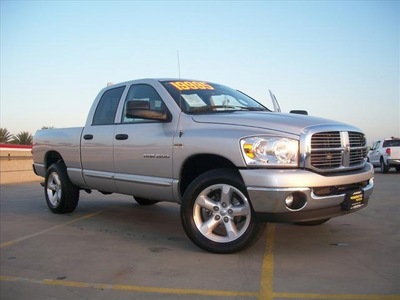 dodge ram pickup 1500 2007 bright silver slt gasoline 8 cylinders 4 wheel drive automatic 90241