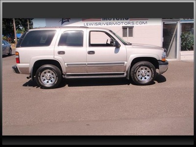 chevrolet tahoe 2004 silver suv lt flex fuel 8 cylinders 4 wheel drive automatic 98674