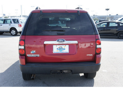 ford explorer 2007 red suv xlt gasoline 8 cylinders rear wheel drive automatic 77388