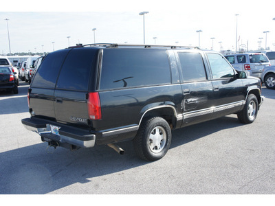 chevrolet suburban 1996 black suv c1500 gasoline v8 rear wheel drive automatic 77388