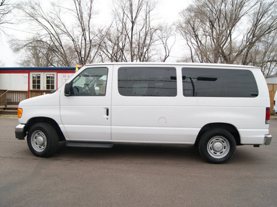 ford e 150 2006 white van 8 cylinders automatic 80911