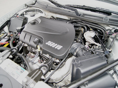 chevrolet impala 2009 blade silver sedan lt flex fuel 6 cylinders front wheel drive automatic 80911