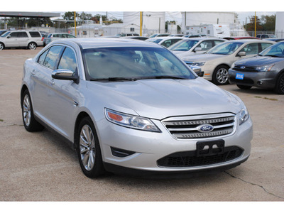 ford taurus 2011 silver sedan limited gasoline 6 cylinders front wheel drive automatic 77037