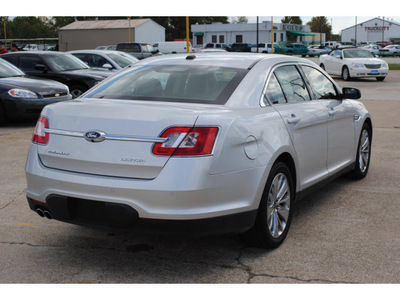 ford taurus 2011 silver sedan limited gasoline 6 cylinders front wheel drive automatic 77037