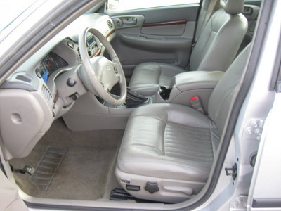 chevrolet impala 2002 silver sedan ls gasoline 6 cylinders front wheel drive automatic 45840