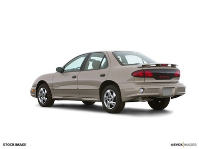 pontiac sunfire 2002 sedan se gasoline 4 cylinders front wheel drive not specified 44060
