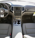 jeep grand cherokee 2012 mineral gray suv laredo gasoline 6 cylinders 4 wheel drive automatic 81212