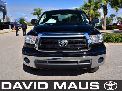 toyota tundra 2011 black sr5 gasoline 8 cylinders 2 wheel drive automatic 32771