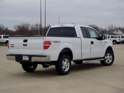 ford f 150 2011 white xlt flex fuel 8 cylinders 4 wheel drive automatic 62708