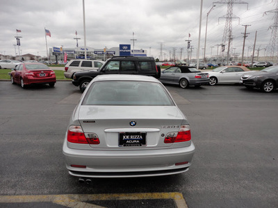 bmw 330ci 2002 silver coupe gasoline 6 cylinders rear wheel drive automatic with overdrive 60462