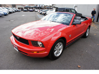 ford mustang 2009 red v6 deluxe gasoline 6 cylinders rear wheel drive automatic with overdrive 07044
