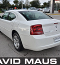 dodge charger 2008 white sedan gasoline 6 cylinders rear wheel drive automatic 32771
