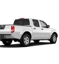 nissan frontier 2011 gasoline 6 cylinders 4 wheel drive automatic 98632