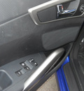 hyundai veloster 2012 dk  blue hatchback gasoline 4 cylinders front wheel drive 6 speed manual 99208