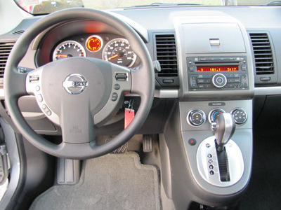 nissan sentra 2012 gray sedan s gasoline 4 cylinders front wheel drive automatic 33884