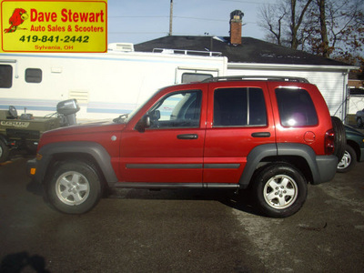 jeep liberty 2006 red suv sport gasoline 6 cylinders 4 wheel drive automatic 43560