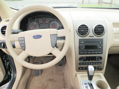 ford freestyle 2005 green suv se gasoline 6 cylinders front wheel drive automatic 14224