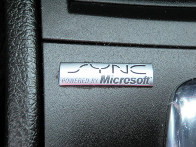 mercury milan 2009 silver sedan gasoline 4 cylinders front wheel drive automatic 14224