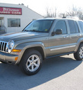 jeep liberty 2007 beige suv limited gasoline 6 cylinders 4 wheel drive automatic with overdrive 45840