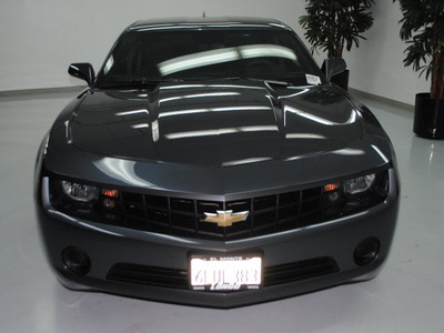 chevrolet camaro 2011 dk  gray coupe ls gasoline 6 cylinders rear wheel drive automatic 91731