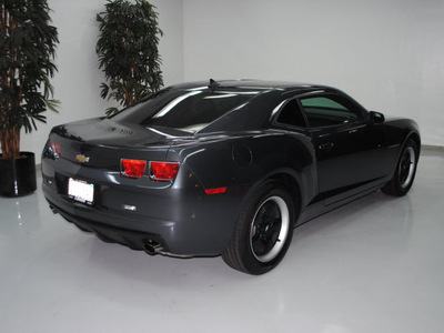 chevrolet camaro 2011 dk  gray coupe ls gasoline 6 cylinders rear wheel drive automatic 91731