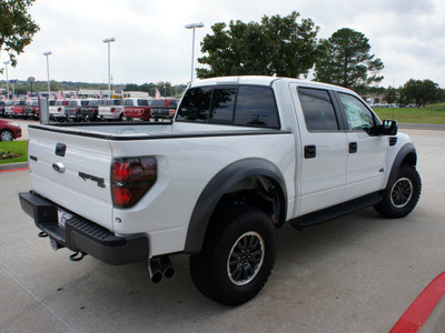 ford f 150 2011 white svt raptor gasoline 8 cylinders 4 wheel drive shiftable automatic 76205