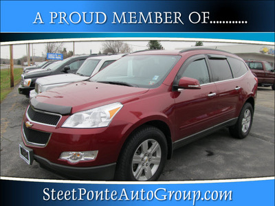 chevrolet traverse 2011 red gasoline 6 cylinders all whee drive automatic 13350