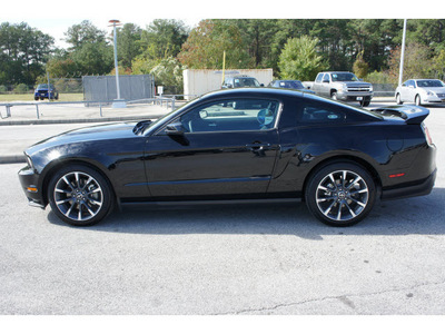 ford mustang 2012 black coupe gt premium gasoline 8 cylinders rear wheel drive automatic 77388