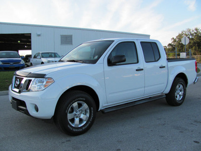 nissan frontier 2012 white sv gasoline 6 cylinders 2 wheel drive automatic 33884