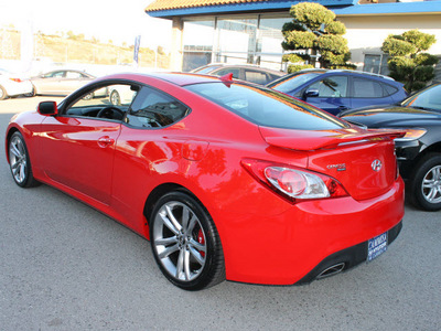 hyundai genesis coupe 2012 red coupe 3 8 grand touring gasoline 6 cylinders rear wheel drive automatic 94010