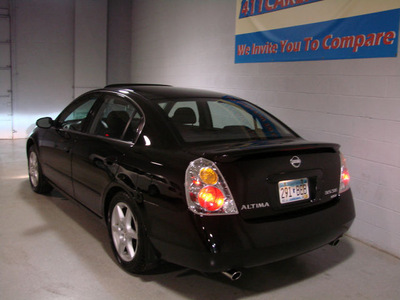 nissan altima 2002 black sedan 3 5 se gasoline v6 front wheel drive automatic 55305